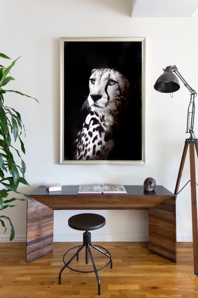 картина с изображением гепарда в интерьере