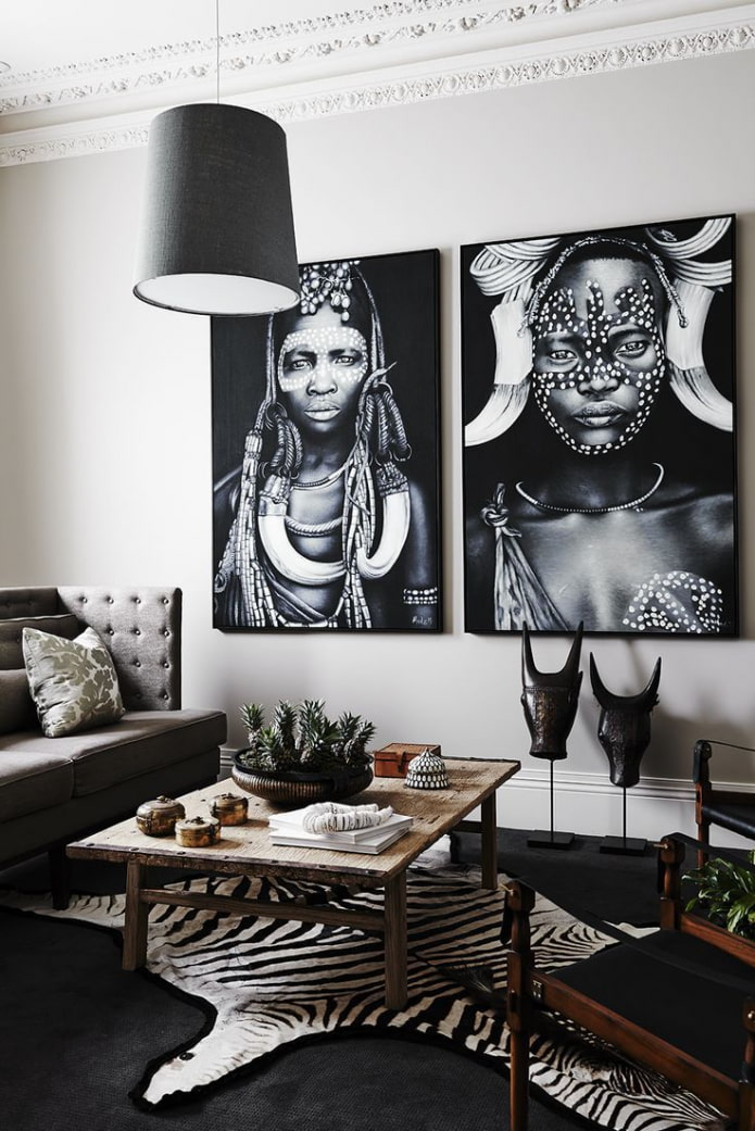 черно-белые картины на стене в гостиной