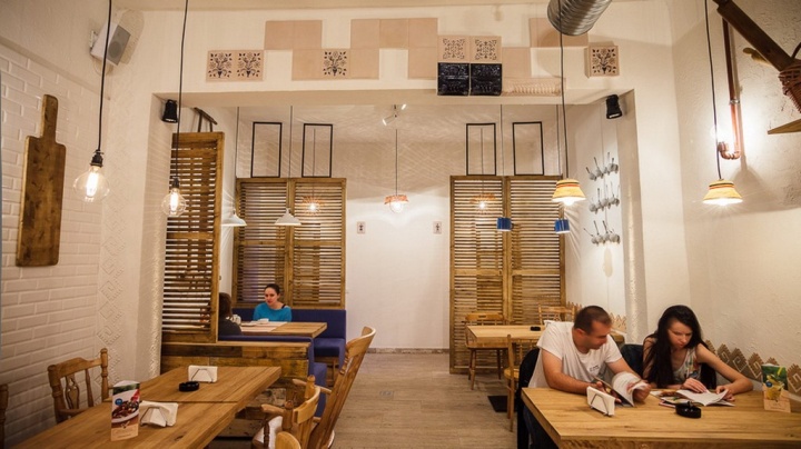 Чудный дизайн интерьера кафе-ресторана Livada в Румынии