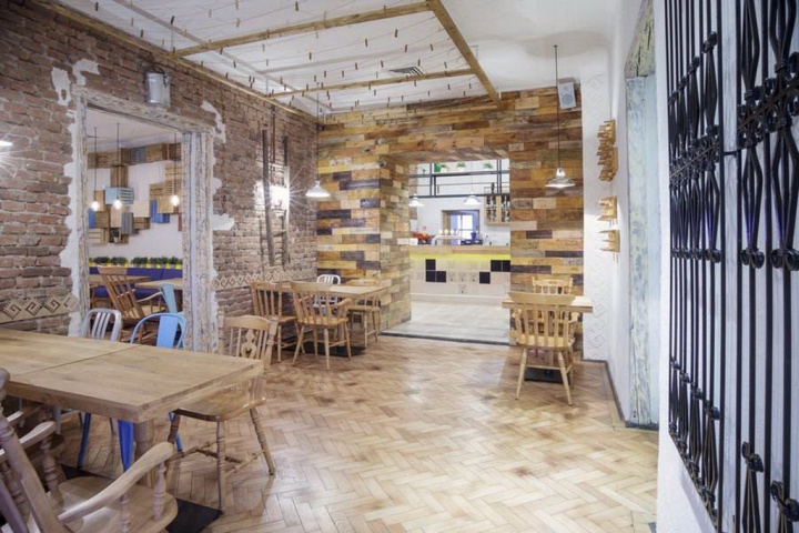 Современный дизайн интерьера кафе-ресторана Livada в Румынии